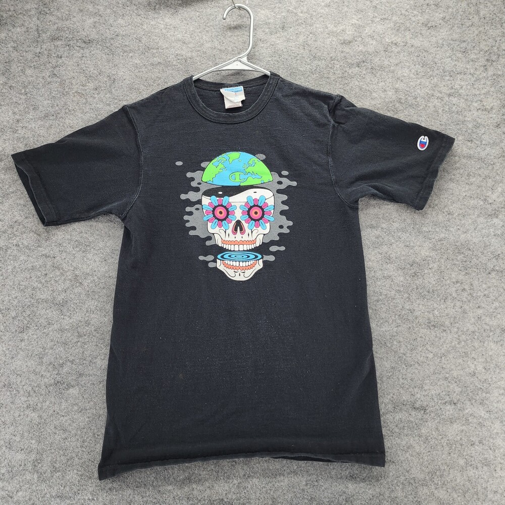 Vintage Champion Shirt Mens Small Short Sleeve Black Skull Earth